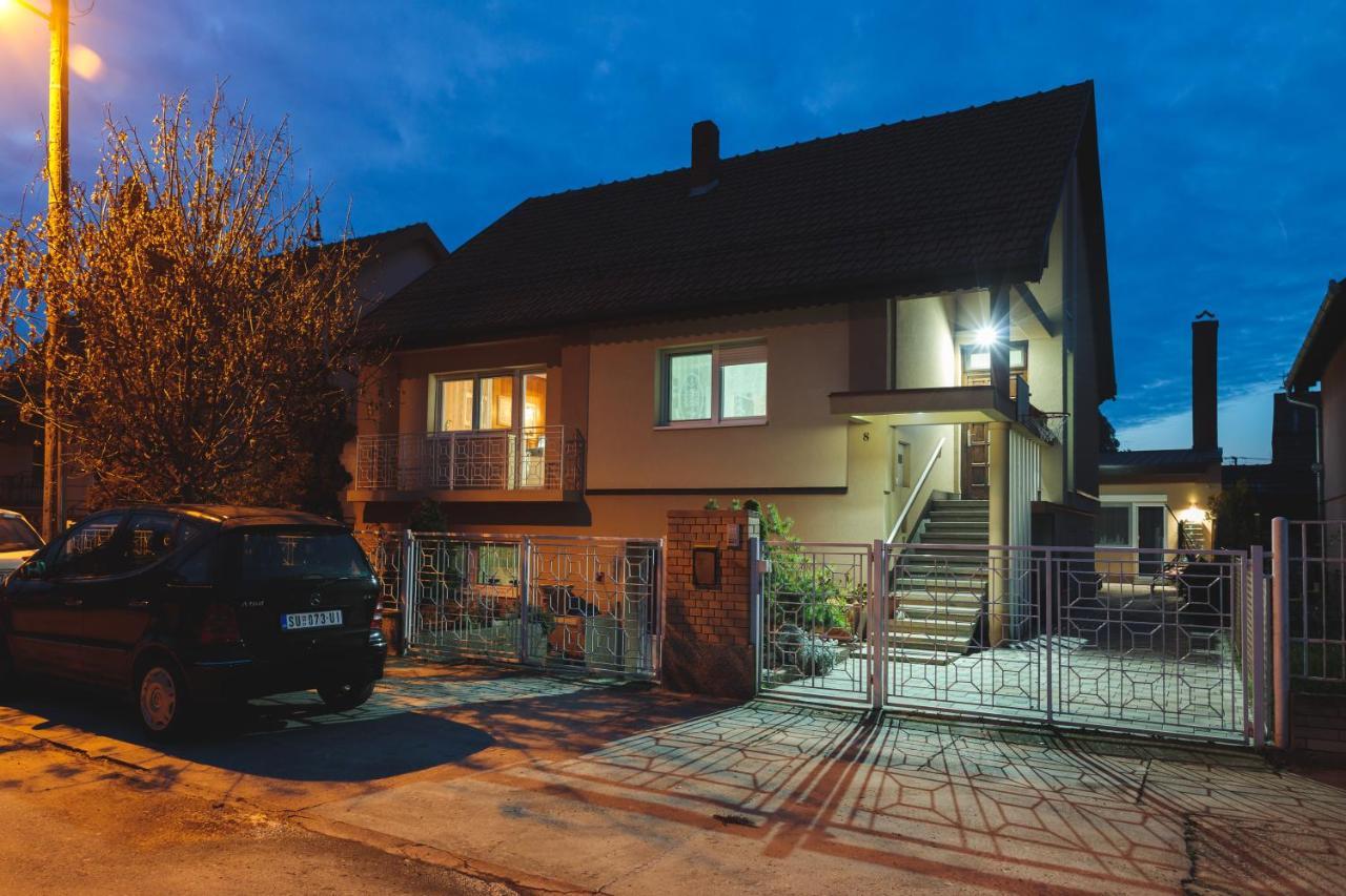 Myhome2 Суботиця Екстер'єр фото